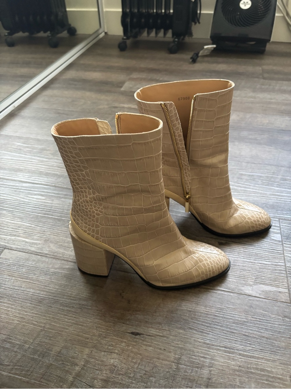 Womens Beige Croc-Embossed Mid Heel Ankle Boots dear Frances spirit